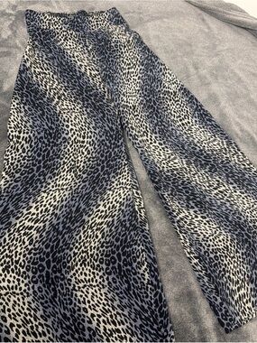 Animal Print Wide Leg Pants - Black & White size large